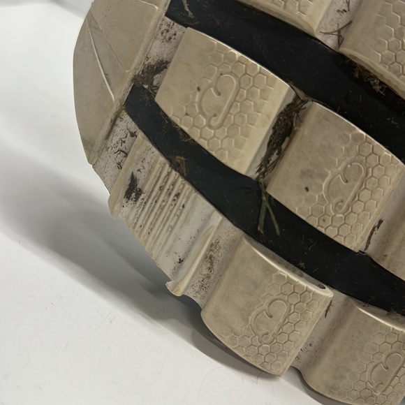 ON Running On Clouds Sneakers Shoes Running Gray Black Men's Size 10.5 - Picture 12 of 12